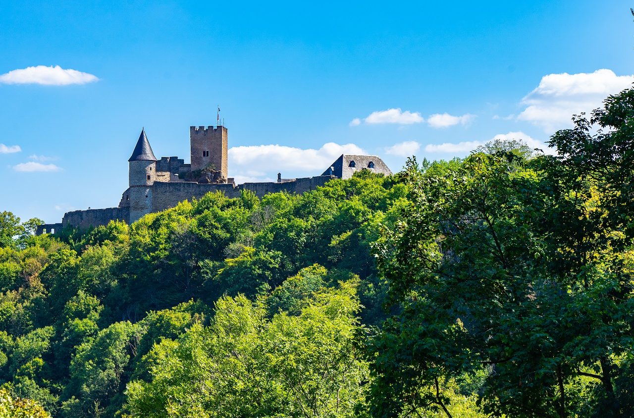 Kasteel-Bourscheid-Luxemburg
