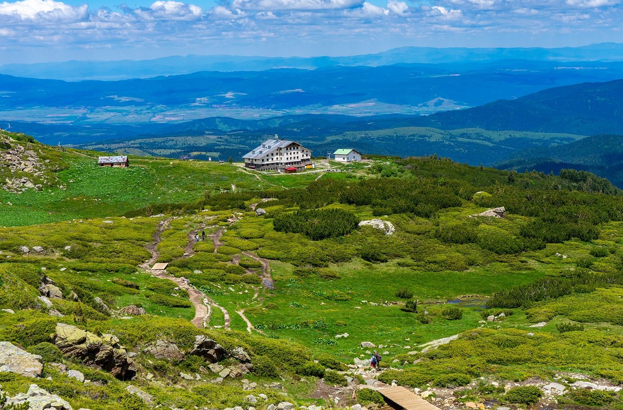 Uitzicht-op-rilski-ezera-hut-Rila-Bulgarije