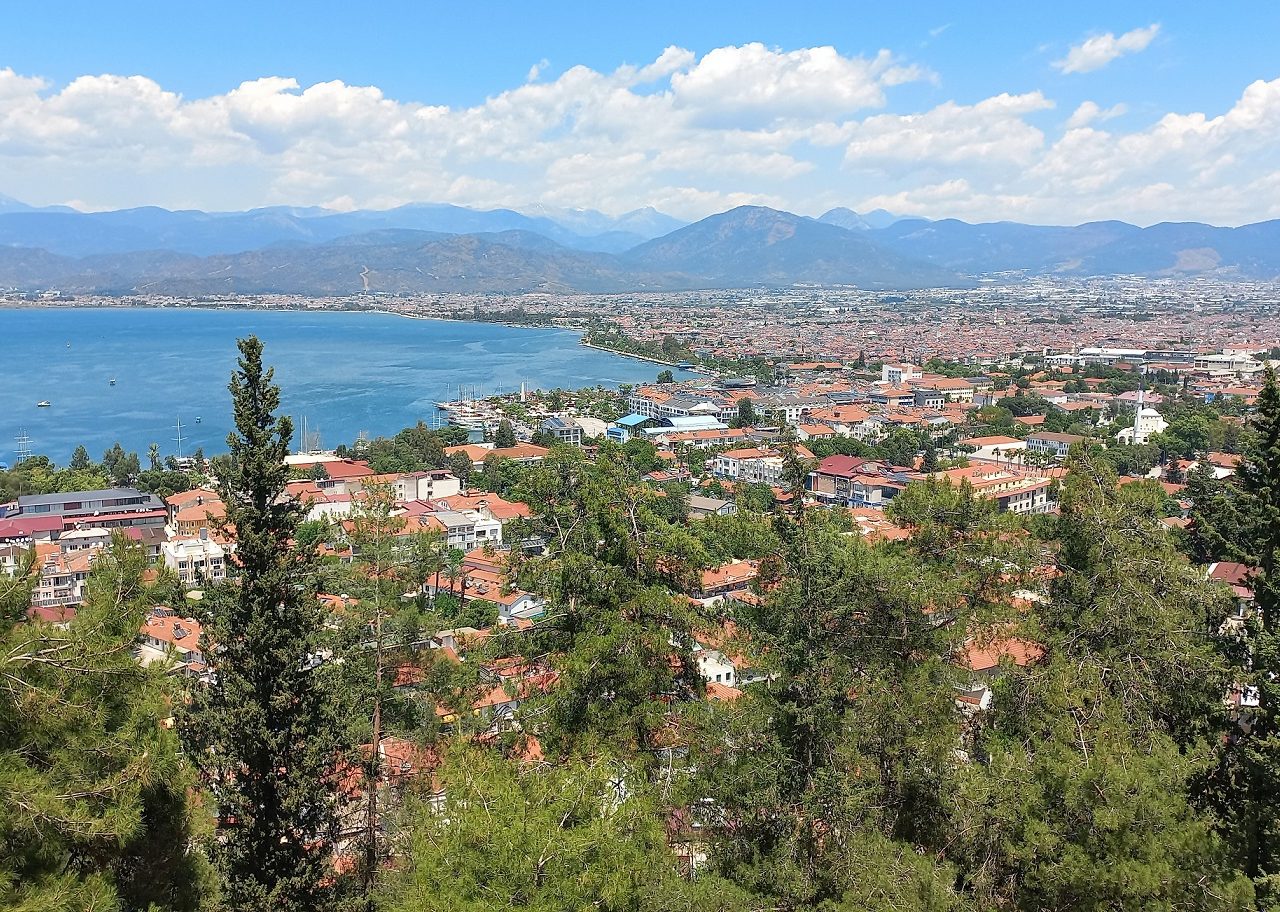 Uitzicht-over-Fethiye-rondreis-Turkije