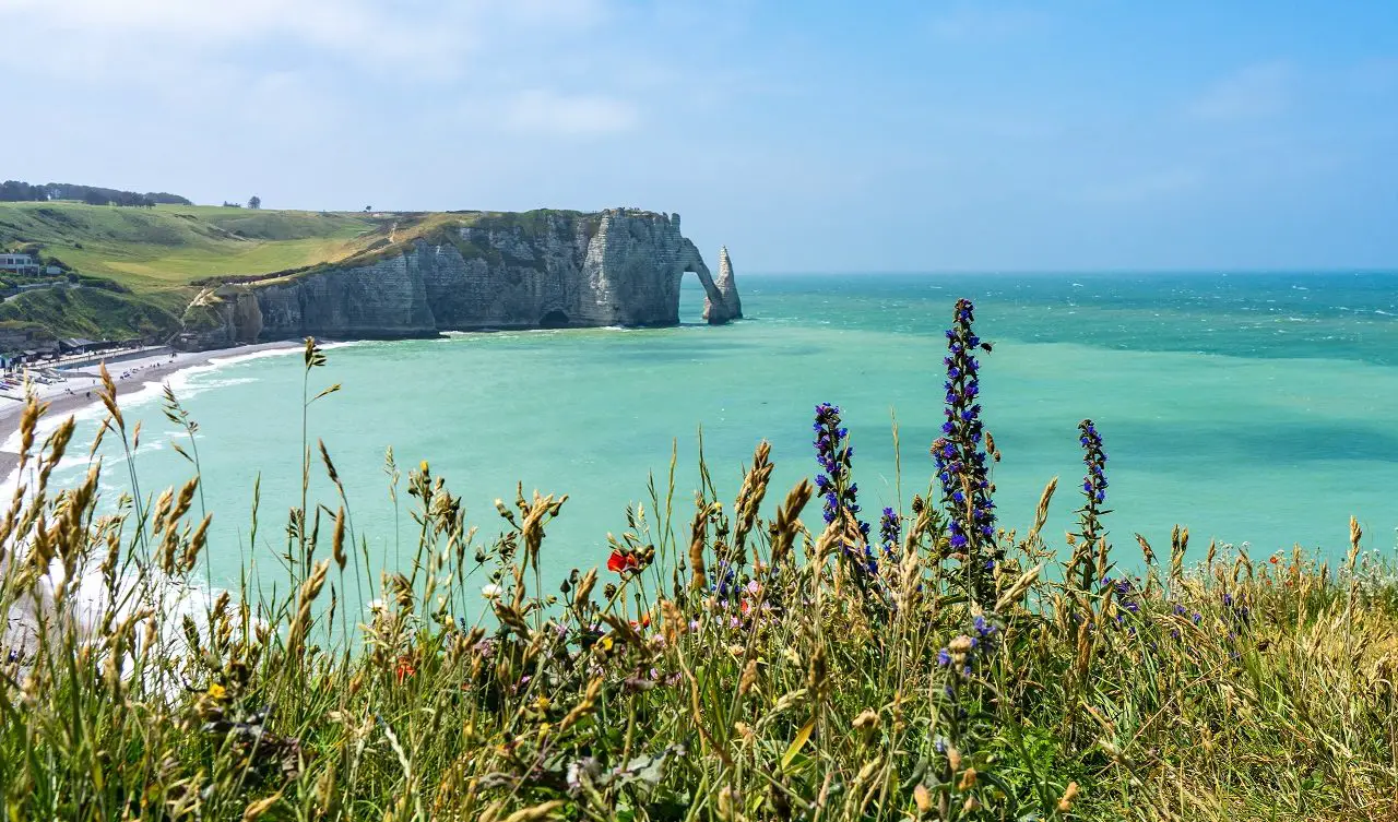 Zee-bij-krijtrotsen-Etretat-Normandië